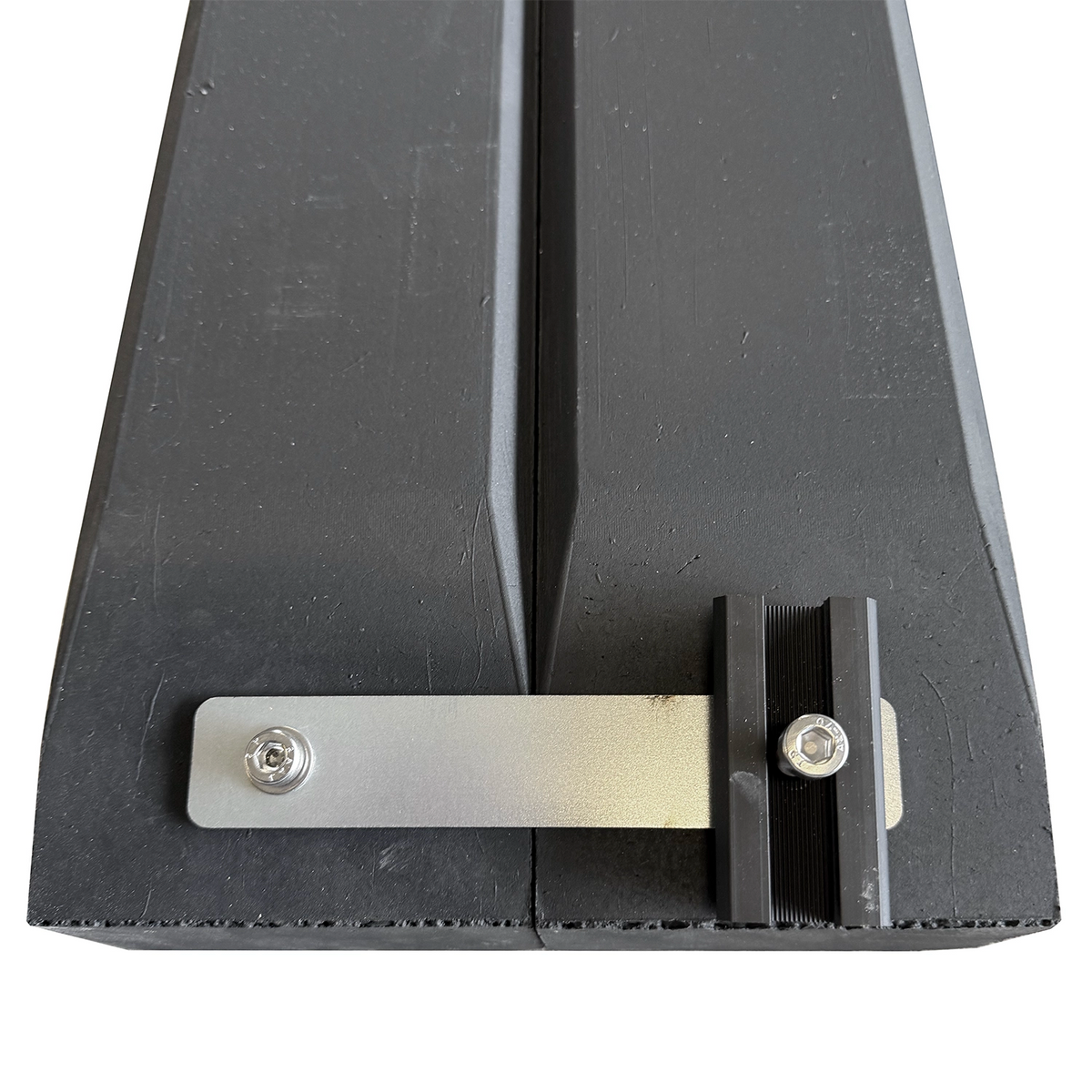 Wattstone Connection Plate 160x30x3mm aus Magnelis® Stahl korrosionsbeständig