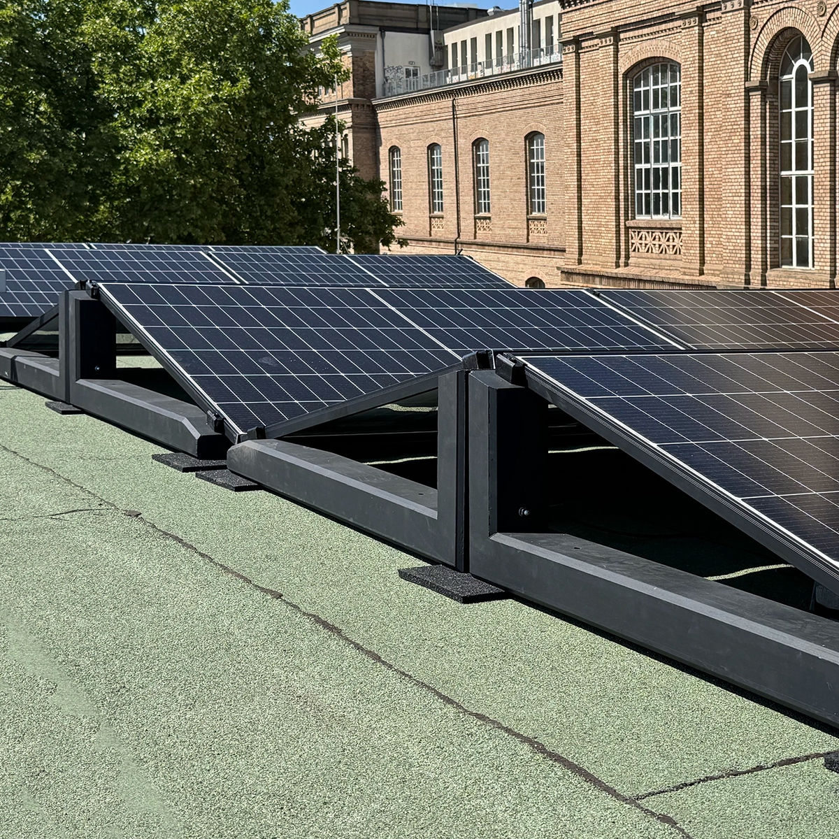 WATTSTONE 15° - PV-Aufständerung aus Feinbeton ohne Zubehör